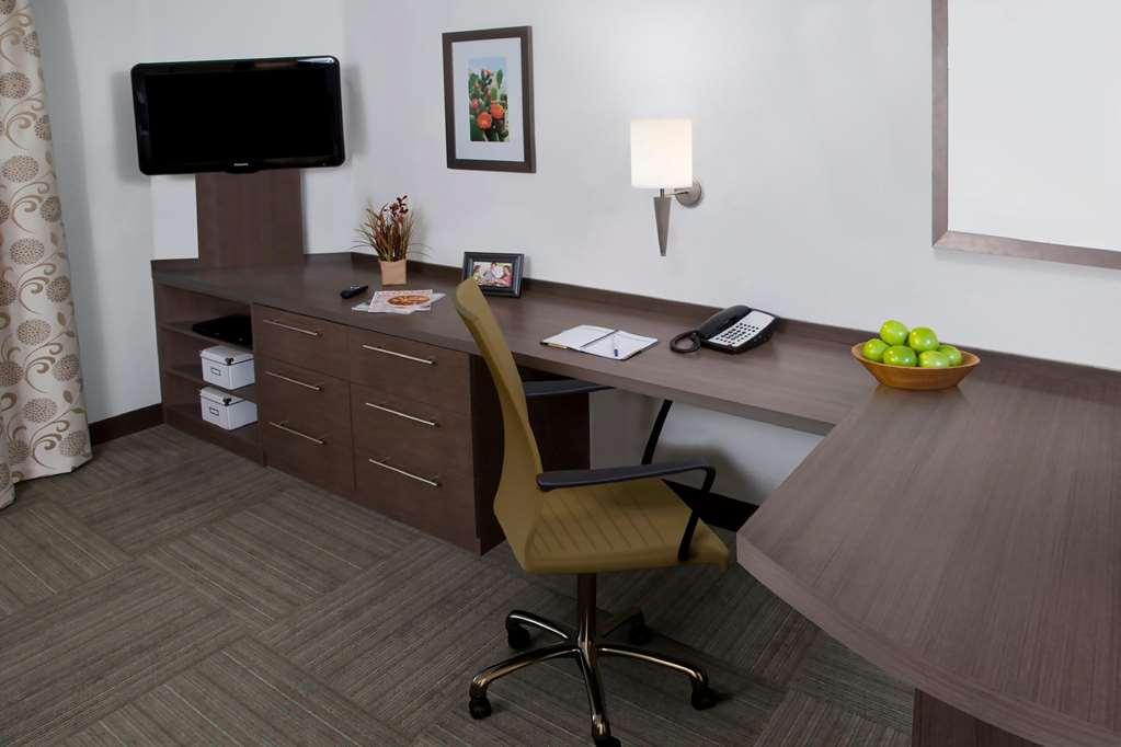 Sonesta Simply Suites Salt Lake City Airport Exterior photo